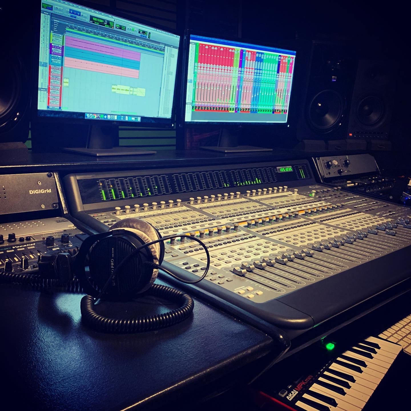 Contact Capital Mixers Studios